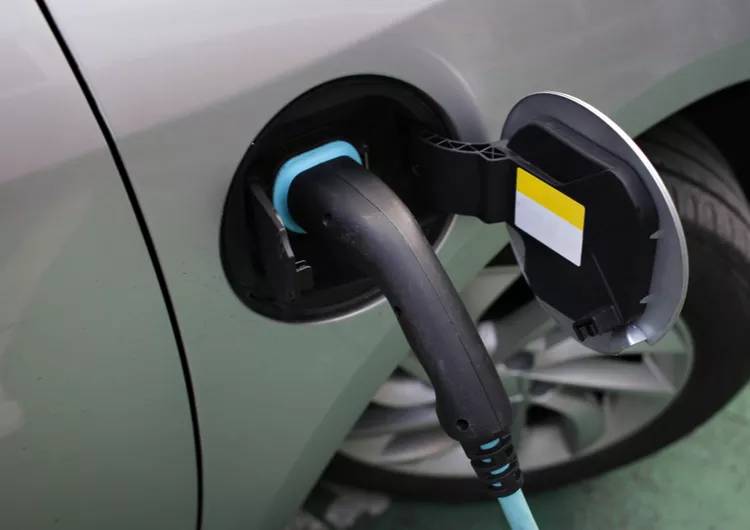 What Makes Hybrid Cars Cost-Effective?